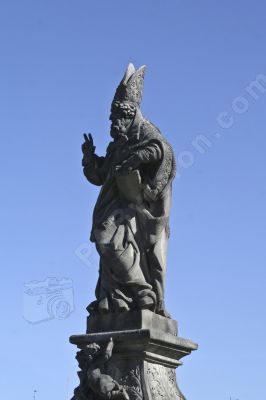 sculpture située dans la ville de Prague - Photo libre de droit - PABvision.com