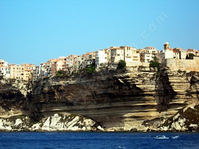 Falaises de Bonifacio
Depuis la mer - Photo libre de droit - PABvision.com