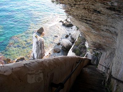 Bonifacio, escaliers du Roi d'Aragon - Photo libre de droit - PABvision.com
