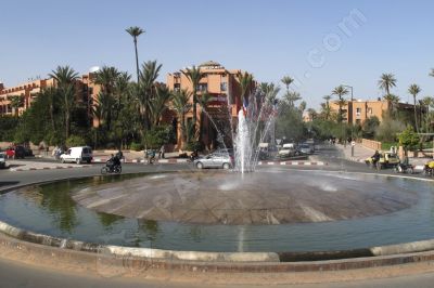 Fontaine vers la place de la libert - Photo libre de droit - PABvision.com