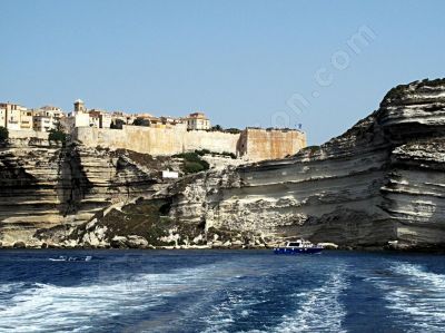 Falaises de Bonifacio
Depuis la mer - Photo libre de droit - PABvision.com