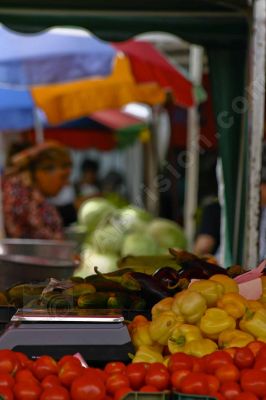 Marché fruits et légumes - Photo libre de droit - PABvision.com