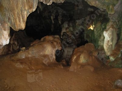 Grotte dans la jungle, prs de Chiang Mai - Photo libre de droit - PABvision.com