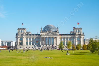 Berlin, le parlement dans l'édifice transformé du Reichstag - Photo libre de droit - PABvision.com