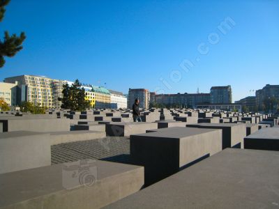 Monument aux Juifs assassins d'Europe inaugur en 2005 - Photo libre de droit - PABvision.com